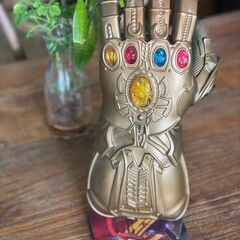 アベンジャーズ　サノスグローブ 
