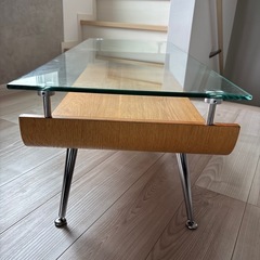 ミッドセンチュリーガラスウッドテーブルの画像