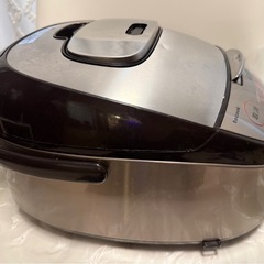 TIGER IH炊飯ジャー JKT-S100 13年製　5.5合炊の画像