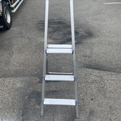 上枠付き踏台　3段　ステップの画像