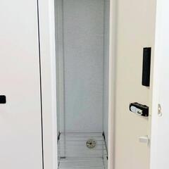 ８人用ロッカー ３桁ダイヤル錠の画像