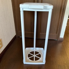 ダイソー　ゴミ袋ホルダー　used　の画像