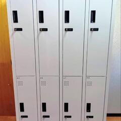 ８人用ロッカー ３桁ダイヤル錠の画像