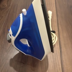 スチームアイロン　アイリスオーヤマ 