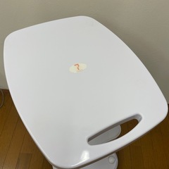 エステ機器用ワゴン/他の用途でも利用可能の画像