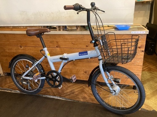 【PROGEAR Decoration前後タイヤ・チューブ新品！】 LEDオートライト　6段変速　20インチ折りたたみ自転車　ライトブルーグレー