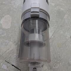 IRIS OHYAMA スティッククリーナー　掃除機　SCA-112-W　中古　リサイクルショップ宮崎屋住吉店25.6.24の画像