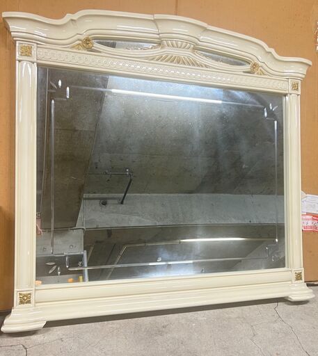 ◆大型アンティーク風ミラー  ホワイト◆  白家具  ホテル家具 インテリア 飲食店 サロン リビング