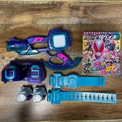 仮面ライダー　リバイス　変身ベルトセット 