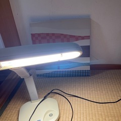 デスクライトの画像