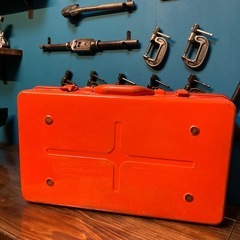 ヴィンテージ工具箱の画像
