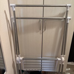 洗濯物干し　物干し竿