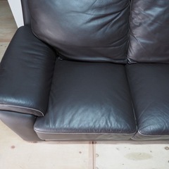 激安　美品レーザー3入掛けソファー　中古品