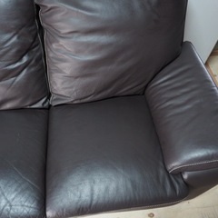 取引を終了しました。激安　美品レーザー3入掛けソファー　中古品の画像