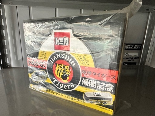 今月末まで⭐️トミカ未開封新品阪神タイガース優勝記念