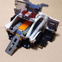 デカパトロールカーの画像