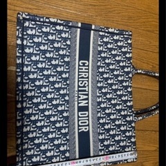 DIORトートバッグの画像