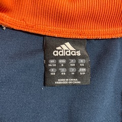 adidas長袖ジャージの画像