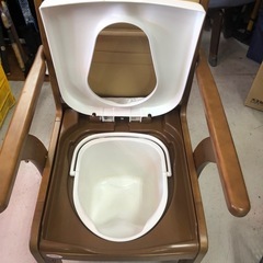 🌸家具調ポータブルトイレ🌸の画像
