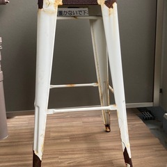 バースツール