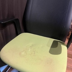 【お渡し決まりました】デスク用チェアの画像