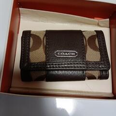 新品未使用　COACH長財布の画像