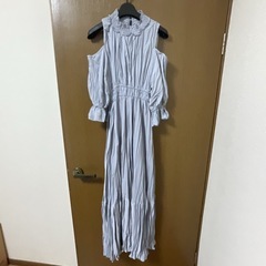GRLのオープンショルダーワンピースです☺️