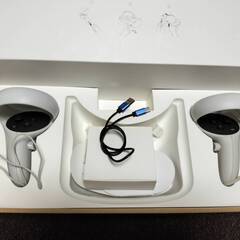オキュラスクエスト2　metaクエスト2！128gb 　※よそでも売ってます。値段交渉OK（ Eliteストラップ バッテリーヘッドバンド付きです。）の画像