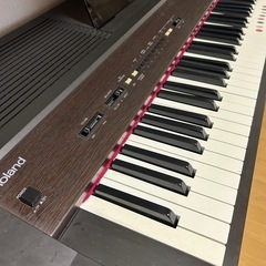 Roland電子ピアノ3000の画像