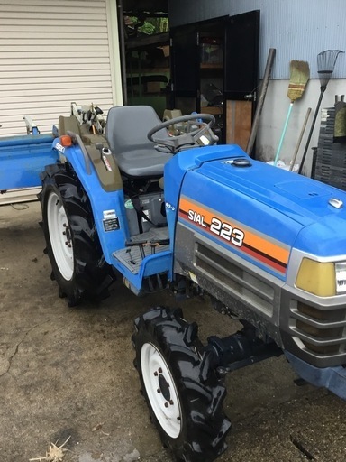 イセキ　トラクター