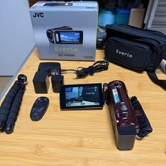 ビデオカメラ　GZ-HM880③