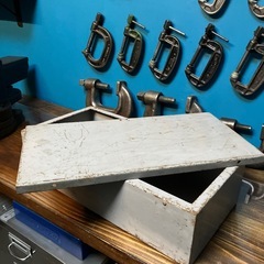 頑丈！ヴィンテージ工具箱の画像