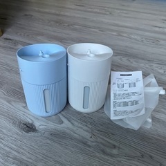 卓上USB加湿器2個