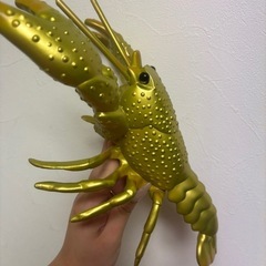 レア BIG フィギュア　ゴールドの画像