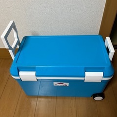 クーラーボックスの画像