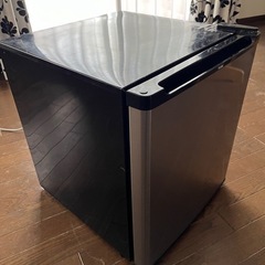 　　美品　Haier製　ワンドア冷蔵庫