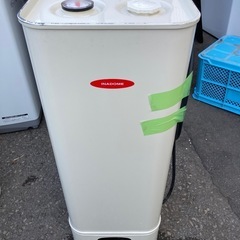 サビ無し　格安　90L灯油タンク　早い引き取り優先