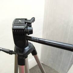 audio-technica ビデオカメラ用三脚　ATV-474　ケース付き　ダイヤル式　三段　クイックシュー＆3ウェイヘッド　オーディオテクニカの画像