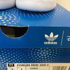 【新品未使用】adidas アディダス　ハイカット　キッズ　スニーカー　ミッキー　20センチの画像
