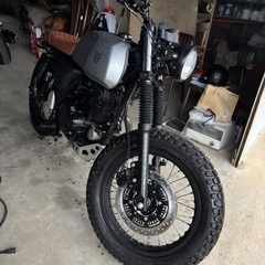 マットモーターサイクルズ、アキタ250です｡の画像