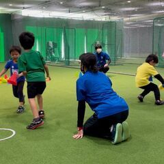 子育て経験もキャリアに！笑顔と体を動かすお仕事です。スポーツインストラクター補助の画像