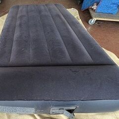 日本正規品　INTEX（インテックス）　エアーベッド　シングル　来客　防災　マットレスの画像