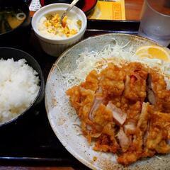 29日か7月6日の夜ですが、ご飯か飲み行きませんか？？