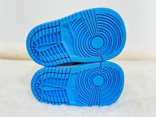 極美品❣️NIKEエアジョーダン1 レトロ ハイ OG TD UNC 8cm