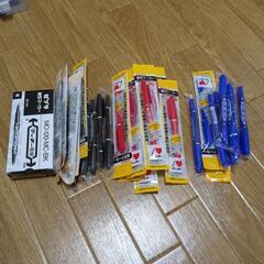 ゼブラ油性ペン極細（黒・赤・青）計４０本
