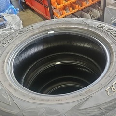 P245/75R17グッドイヤータイヤ4本セット夏用RV車の画像