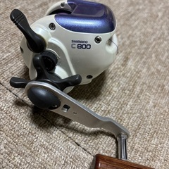 SHIMANO C 800 フィッシングリールの画像