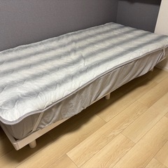 取引中【ニトリ】シングル マットレス (シーツ等付き)の画像