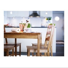 【美品】IKEA ヨックモック 4人掛け ダイニングテーブルセット（専用クッション付き）の画像