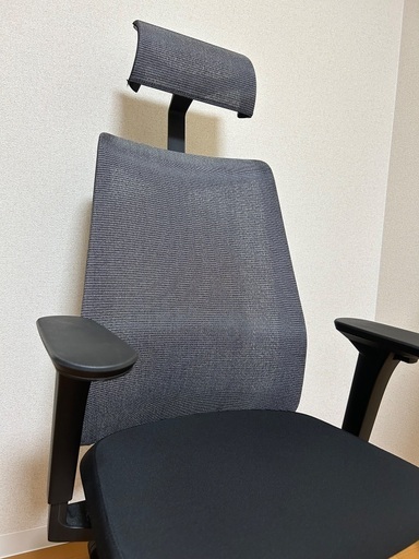 【美品】イトーキ サリダ YL8 スノーグレー オフィスチェア